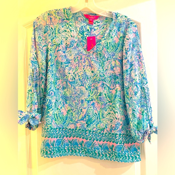 Lilly Pulitzer Blouse Top Shirt NWT - Picture 1 of 3